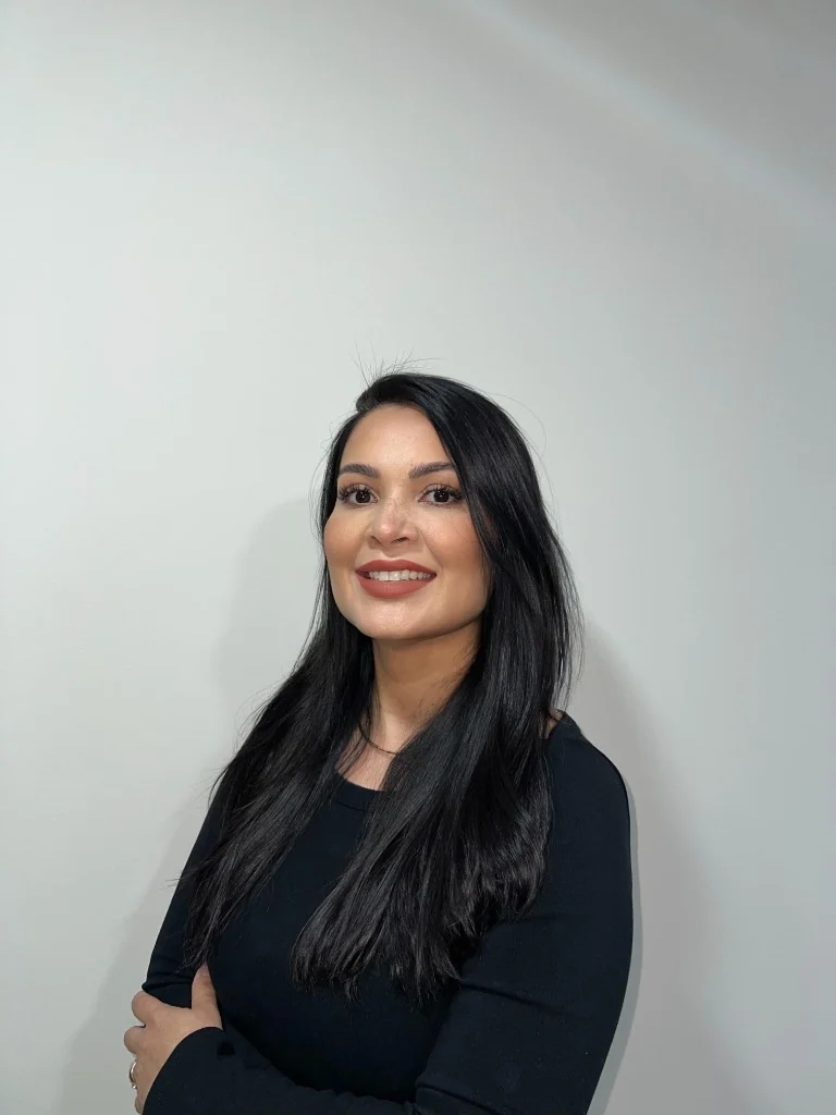 Helen Benevides, corretora de plano de saúde empresarial